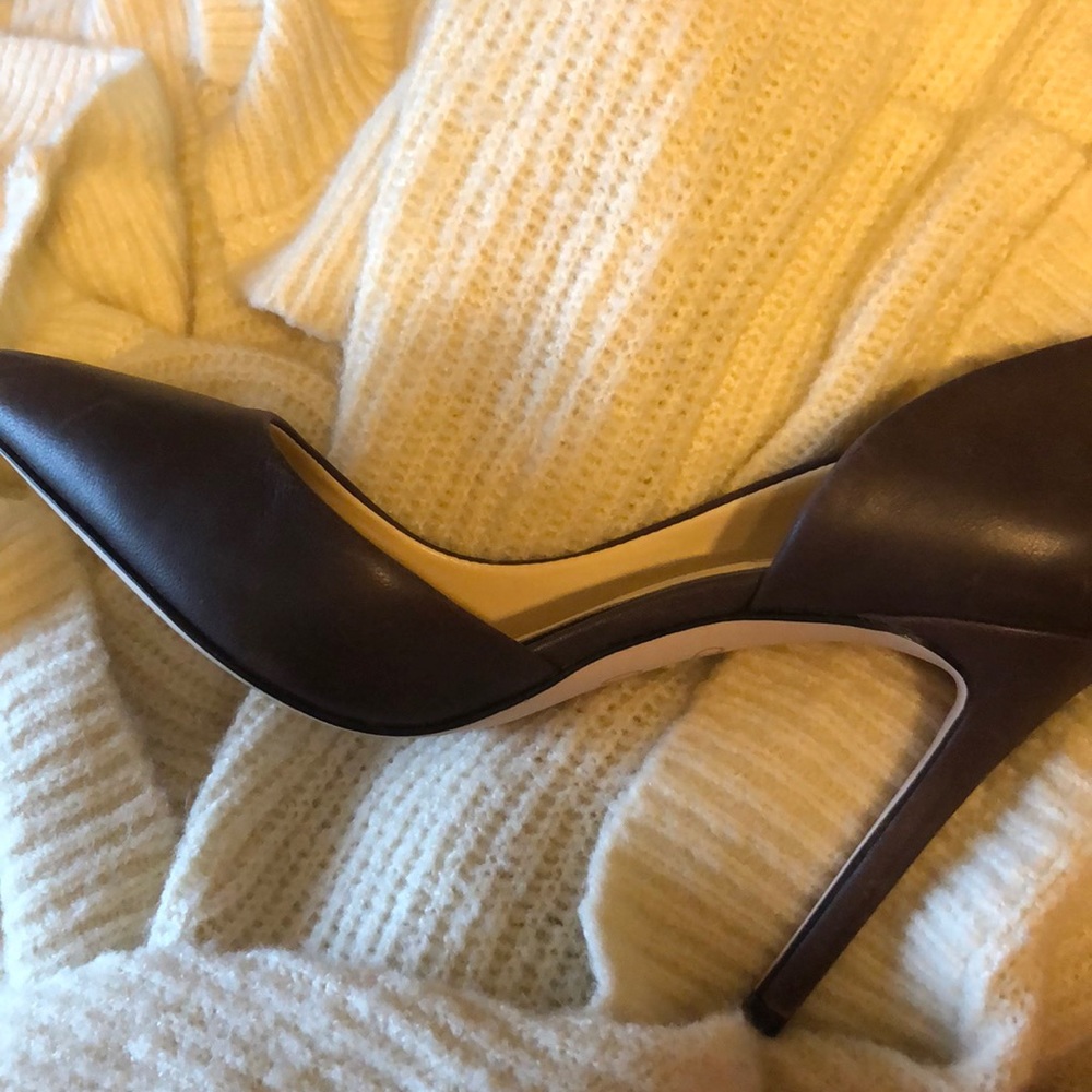 Jessica’s Simpson heels